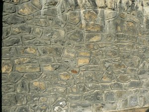 les murs en calcaire de Laffrey sont en bon état