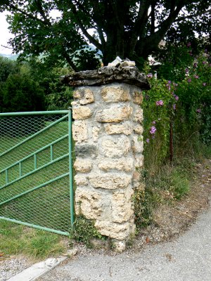le pilier d'un portail